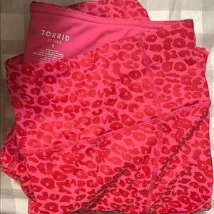 Torrid Active Pink Leopard Leggings